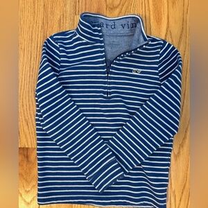 Vineyard Vines Boy’s pullover - GUC - boy’s size 6